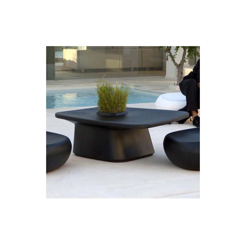 Low Table planter black Vondom MoMA