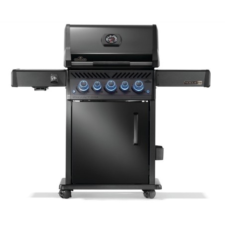 Napoleon Rogue® PRO-S 425 RSIB SIZZLE ZONE™ 4-burner and 1-rear gas grill